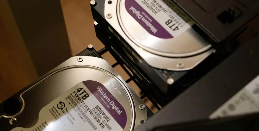 Pourquoi l'IA pourrait bientôt vider votre compte en banque (et vos rayons high-tech)