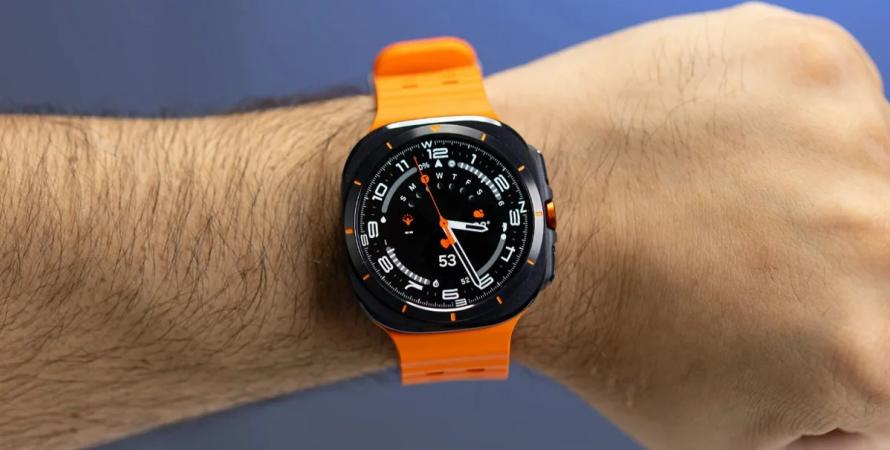 Samsung Galaxy Watch Ultra 2 : Le futur de la montre connectée passe par l'IA Samsung Galaxy Watch Ultra 2 : Le futur de la montre connectée passe par l'IA