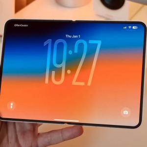 L'iPhone Fold pourrait arriver plus tôt que prévu : ce que l'on sait L'iPhone Fold pourrait arriver plus tôt que prévu : ce que l'on sait