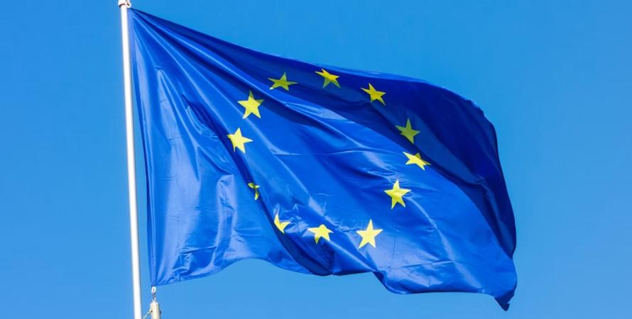 Concurrence déloyale : l'Union européenne inflige une amende d'un milliard de dollars à Google Concurrence déloyale : l'Union européenne inflige une amende d'un milliard de dollars à Google