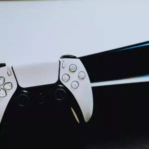 PS5 : Sony apporte l'upscaling par intelligence artificielle sur la console classique