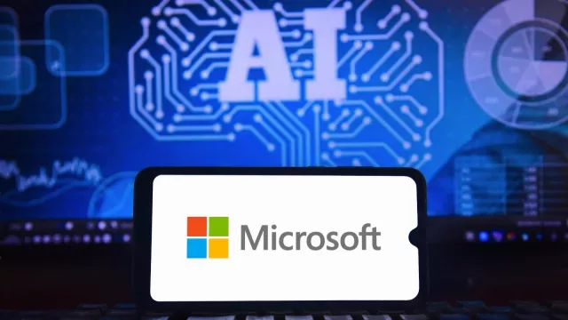 Maia 300 : Microsoft déploie sa nouvelle puce IA face à Nvidia