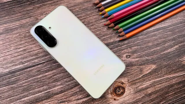 One UI 9 sur Galaxy A36 : Android 17 arrive chez les premiers utilisateurs